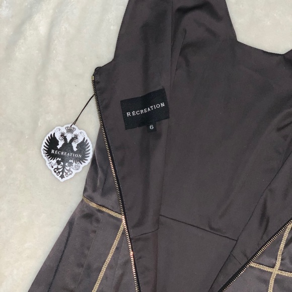 Black dress - Picture 2 of 5